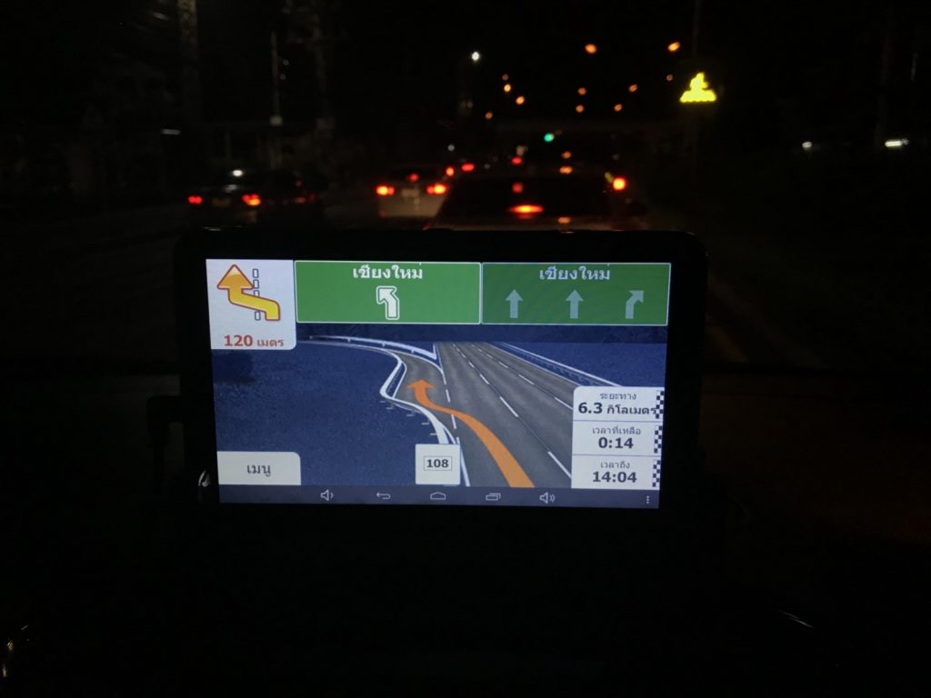 GPS M515 MX18 มีกล้องบันทึกด้านหน้า + หลัง ขนาดจอ 7.0 นิ้ว นำทาง Andorid in car wifi AV-IN Bluetooth